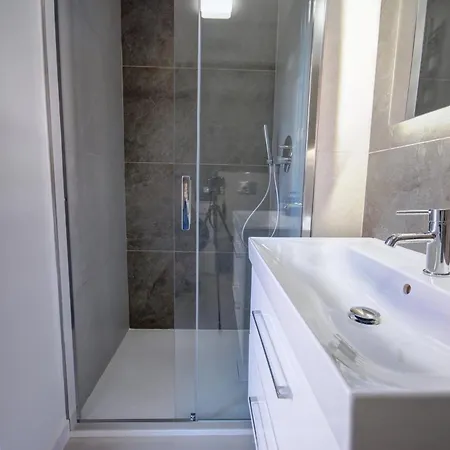 Apartament Helapart - Casa Baia *