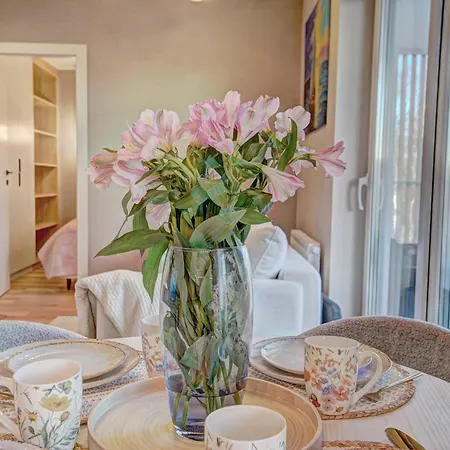 Apartament Helapart - Casa Baia